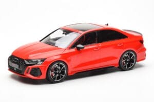 Audi RS3 8Y Sedan Punane MCG 1:18