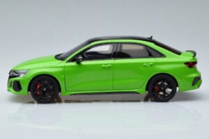 Audi RS3 8Y Sedaan Roheline GT Spirit 1:18 GT414 Vaik - pilt 3/6