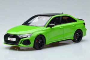 Audi RS3 8Y Sedaan Roheline GT Spirit 1:18