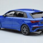Audi RS3 8Y Sportback Performance Edition Nagaro Sinine GT Spirit 1:18 - image 4 of 5