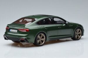 Audi RS5 B9 Sportback Sonoma Roheline Asia Edition GT Spirit 1:18 CLDC018 Vaik - pilt 2/6