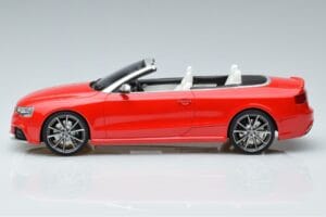 Audi RS5 B8 Kabriolett Punane GT Spirit 1:18 GT724 Vaik - pilt 3/5