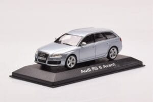 Audi RS6 C6 Monza Hõbe Minichamps 1:43 5010710213 Metall - pilt 2/4