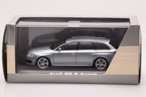 Audi RS6 C6 Monza Hõbe Minichamps 1:43 5010710213 Metall - pilt 4/4