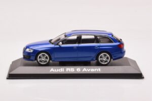 Audi RS6 C6 Sepang Sinine Minichamps 1:43