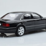 Audi S8 D2 Must Otto 1:18 - image 2 of 6