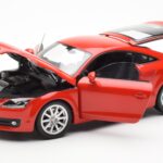 Audi TT 8J Punane Metallic Minichamps 1:18 - image 2 of 8