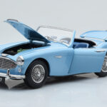 Austin-Healey 3000 Mk1 BN7 Sinine Kyosho 1:18 - image 2 of 8