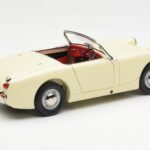 Austin-Healey Sprite Mk I Open Old English Valge Kyosho 1:18 - image 3 of 8