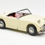 Austin-Healey Sprite Mk I Open Old English Valge Kyosho 1:18 - image 6 of 8