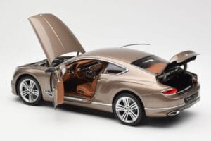 Bentley Continental GT Dark Cashmere Metallik Norev 1:18 182781 Metall - pilt 5/8