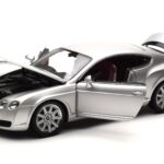 Bentley Continental GT Hõbedane Minichamps 1:18 - image 2 of 8