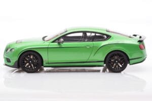 Bentley Continental GT3-R Apple Roheline Almost Real 1:18 830402 Metall - pilt 4/8