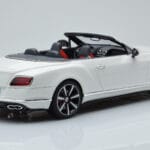 Bentley Continental GTC V8 S Valge GT Spirit 1:18 - image 2 of 6