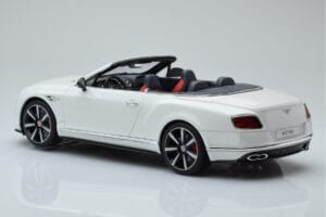 Bentley Continental GTC V8 S Valge GT Spirit 1:18 ZM046 Vaik - pilt 5/6