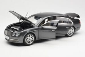 Bentley Flying Spur W12 Granite Hall Kyosho 1:18 08891GN Metall - pilt 2/8