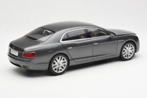 Bentley Flying Spur W12 Granite Hall Kyosho 1:18 08891GN Metall - pilt 3/8
