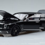 Bentley Mulsanne W.O. Edition By Mulliner Must Almost Real 1:18 - image 2 of 11