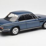BMW 3.0 CSi E9 Sinine Metallik AUTOart 1:18 - image 3 of 8