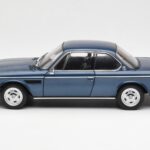 BMW 3.0 CSi E9 Sinine Metallik AUTOart 1:18 - image 4 of 8