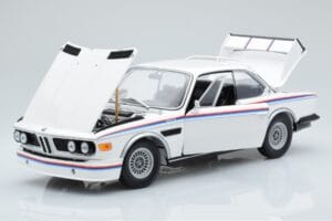 BMW 3.0 CSL E9 Valge Dealer Edition Minichamps 1:18 80435A5D020 Metall - pilt 2/7