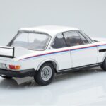 BMW 3.0 CSL E9 Valge Dealer Edition Minichamps 1:18 - image 3 of 7