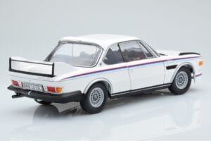 BMW 3.0 CSL E9 Valge Dealer Edition Minichamps 1:18 80435A5D020 Metall - pilt 3/7