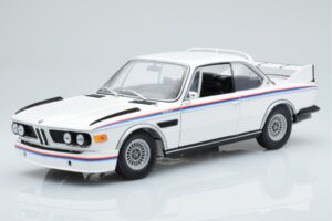 BMW 3.0 CSL E9 Valge Dealer Edition Minichamps 1:18