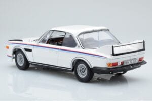 BMW 3.0 CSL E9 Valge Dealer Edition Minichamps 1:18 80435A5D020 Metall - pilt 6/7