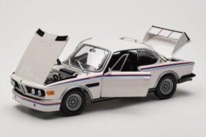 BMW 3.0 CSL E9 Valge Heritage Edition Minichamps 1:18 80432411550 Metall - pilt 2/8
