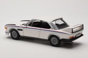 BMW 3.0 CSL E9 Valge Heritage Edition Minichamps 1:18 80432411550 Metall - pilt 7/8