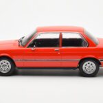 BMW 318 E21 Punane KK-Scale 1:18 - image 3 of 6