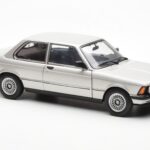 BMW 323i E21 Aspen Hõbedane AUTOart 1:18 - image 6 of 8