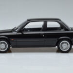 BMW 325i E30 Must Norev 1:18 - image 3 of 6