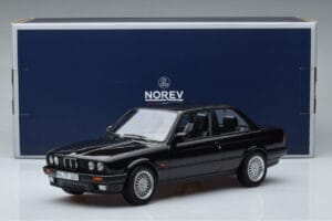 BMW 325i E30 Must Norev 1:18 183203 Metall - pilt 6/6