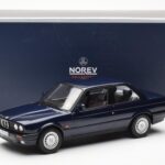 BMW 325i E30 Sinine Metallik Norev 1:18 - image 6 of 6