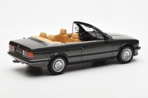 BMW 325i E30 Kabriolett Achat Roheline Otto 1:18 OT572 Vaik - pilt 2/6