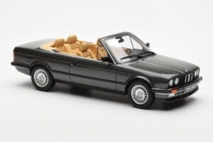 BMW 325i E30 Kabriolett Achat Roheline Otto 1:18 OT572 Vaik - pilt 4/6