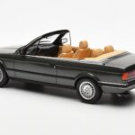 BMW 325i E30 Kabriolett Achat Roheline Otto 1:18 - image 5 of 6