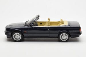 BMW 325i E30 Kabriolett Sinine Otto 1:18 OT114 Vaik - pilt 3/6