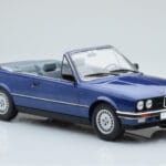 BMW 325i E30 Kabriolett Sinine MCG 1:18 - image 3 of 5