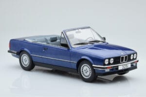 BMW 325i E30 Kabriolett Sinine MCG 1:18 MCG18381 Metall - pilt 3/5