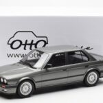 BMW 325i E30 Sedaan Dolphin Hall Otto 1:18 - image 6 of 6