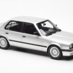 BMW 325i E30 Hõbe Otto 1:18 - image 4 of 6