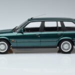 BMW 325i E30 Touring Roheline Metallic Norev 1:18 183219 Metall - image 3 of 6