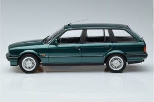 BMW 325i E30 Touring Roheline Metallic Norev 1:18 183219 Metall - pilt 3/6