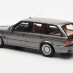BMW 325i E30 Touring Hall Otto 1:18 - image 5 of 6