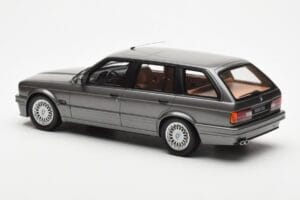 BMW 325i E30 Touring Hall Otto 1:18 OT929 Vaik - pilt 5/6
