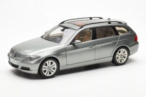 BMW 330i E91 Touring Hall Metallic Kyosho 1:18
