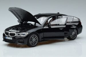 BMW 330i G20 Must Metallic Norev 1:18 183277 Metall - pilt 2/7